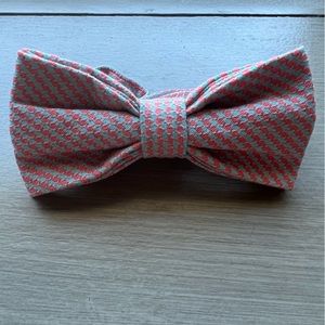 DAZI Pre-Tied Bow Tie